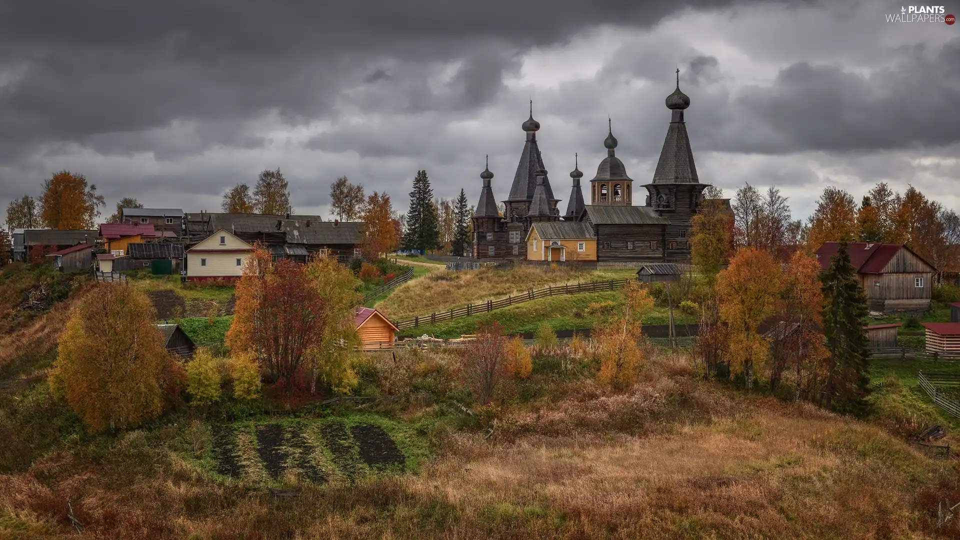 autumn, Houses, viewes, Cerkiew, country, trees, clouds