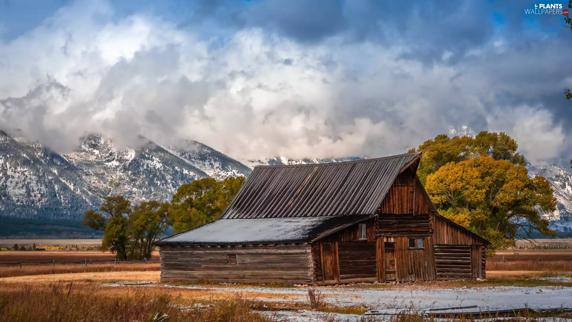 clouds, cottage, Teton Range Mountains, State of Wyoming, trees, Wooden, Barn, The United States, Grand Teton National Park, viewes