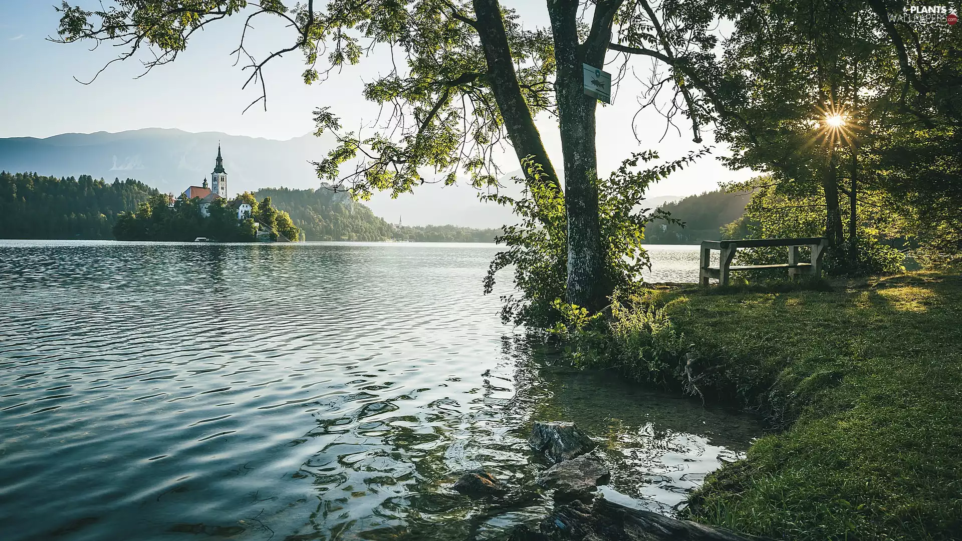 Blejski Otok Island, Slovenia, Julian Alps Mountains, Lake Bled, Church of the Annunciation of the Virgin Mary, Bench, trees, viewes, rays of the Sun