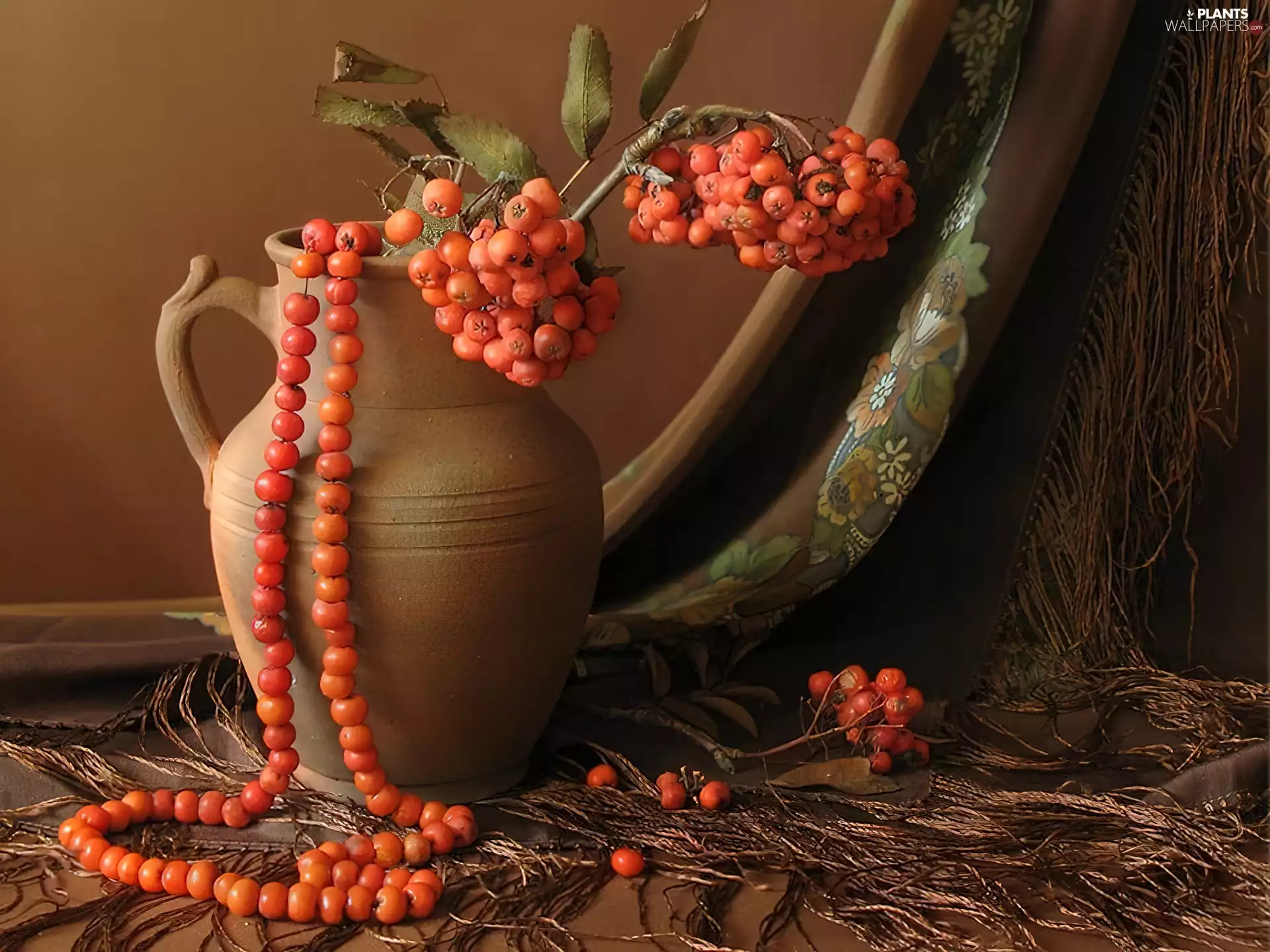 Twigs, chaplet, jug, rowan