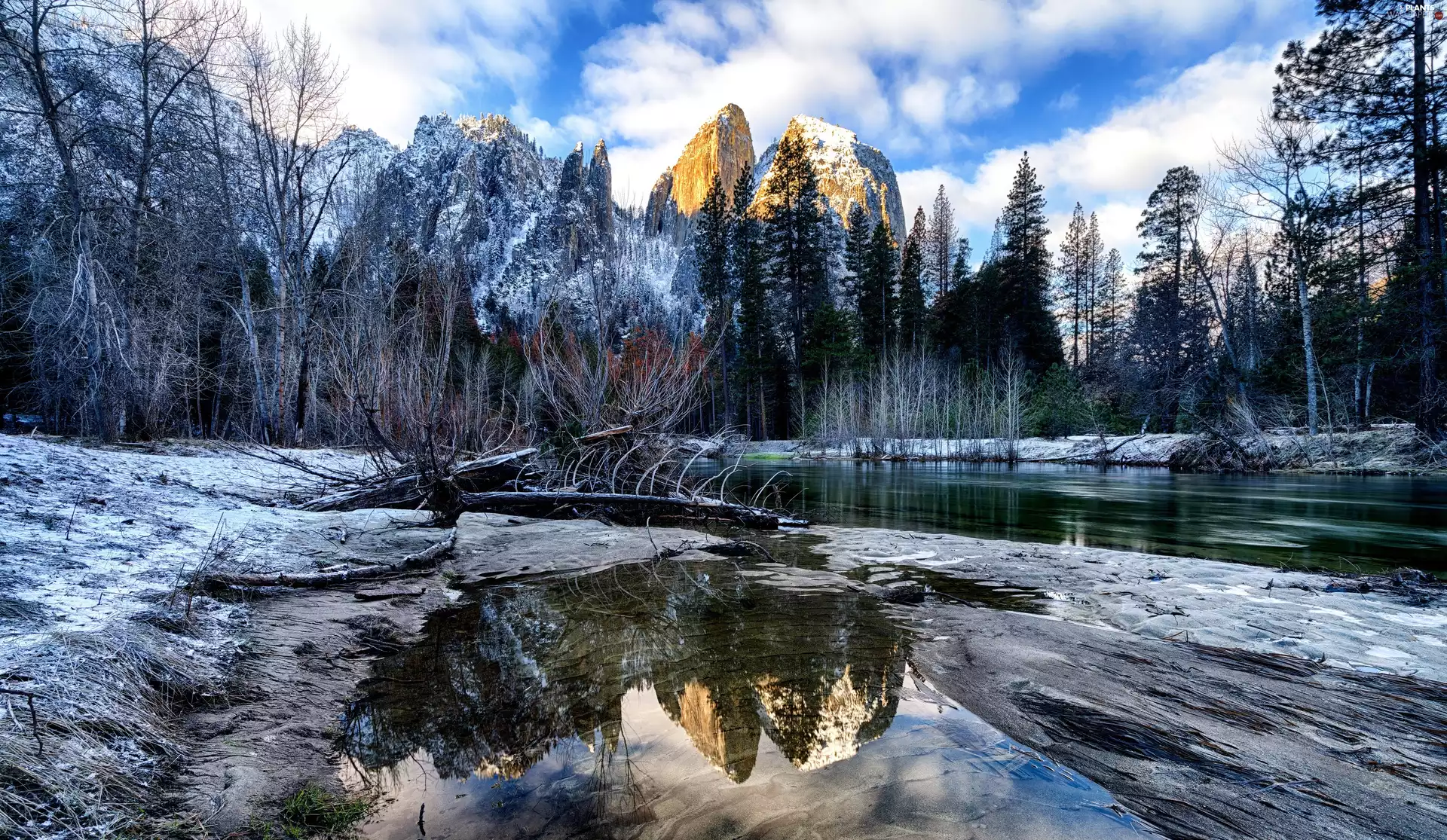 State of California, The United States, Yosemite National Park, winter, Merced River, reflection, trees, viewes, Mountains